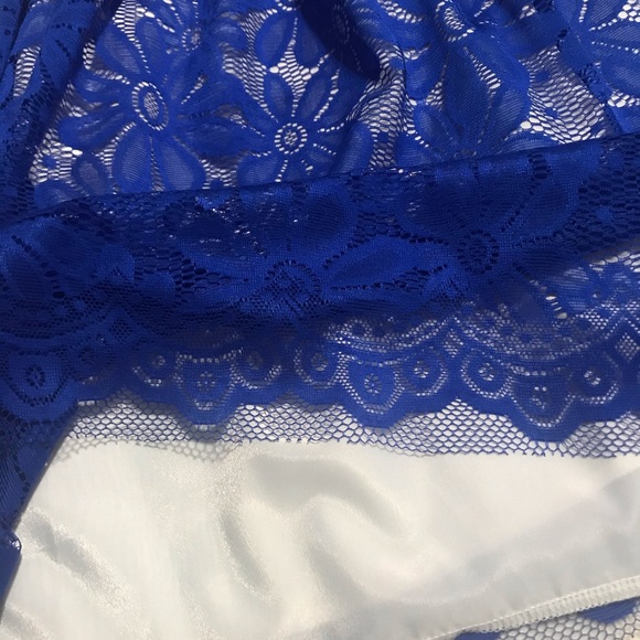 Lace blue dress - Picture 5 of 5